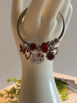 Pulsera Ajustable Hello Kitty Moda Brillante Muñeca Corazón Diseño Hueco Foto 1 de 4