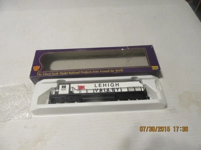 Carretera diésel escala HO IHC Premier Lehigh Valley ALCO C-628. Foto 1 de 2