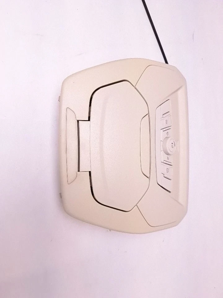 FRONT ROOF DOME LIGHT fits FORD ESCAPE 2013 - 2019 - Image 1 of 4