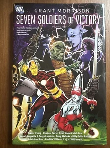 Seven Soldiers of Victory #2 (DC Comics April 2011) - Picture 1 of 5