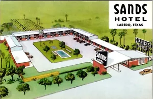 LAREDO TEXAS SANDS HOTEL ROADSIDE VINTAGE POSTCARD VIEW - Picture 1 of 2