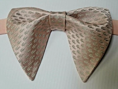 Pajarita hecha a mano rubor rosa claro estilo vintage años 70 graduación boda diseñador regalo Foto 1 de 3