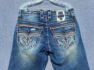 NWOT Mens Rock Revival Blue Jeans BERTONE Relaxed Straight 32 MES: 33X34 - Picture 1 of 14