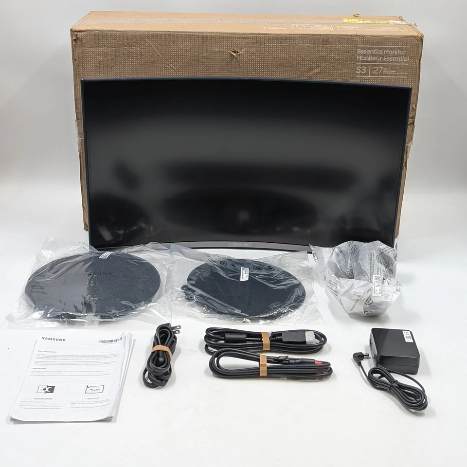Samsung Essential Monitor S36GD 27" 1920 x 1080 100Hz 4ms VA LCD LS24D368GANXZA - Image 1 of 4