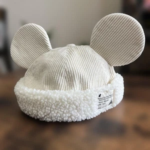 Tokyo Disney Resort Limited Mickey Mouse Ears Fluffy Corduroy Boa Hat Cap White - Picture 1 of 5