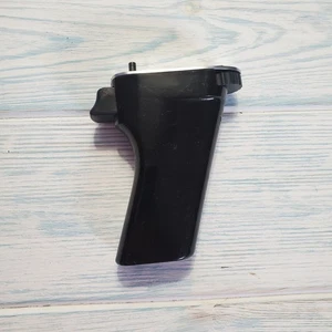 La maniglia per la fotocamera Kiev-16U. - Foto 1 di 4