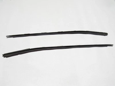 Juego de molduras de parabrisas delantero Bentley Continental GT 2012 4 piezas 11-18; Foto 1 de 4