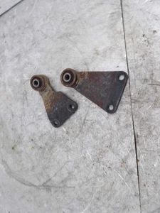 08 Kawasaki KFX KSF 90 Front Lower Motor Mounts 32190-Y001 32190-Y002 2007-2023 - Bild 1 von 5