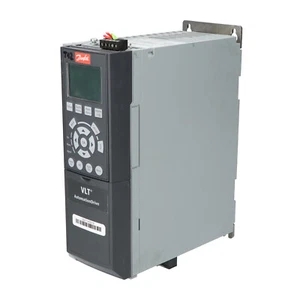 Danfoss 131B4787 UMP usado - Imagen 1 de 7