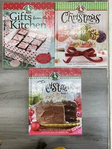 Gooseberry Patch Christmas Cookbook by Sunset Books - Picture 1 of 4