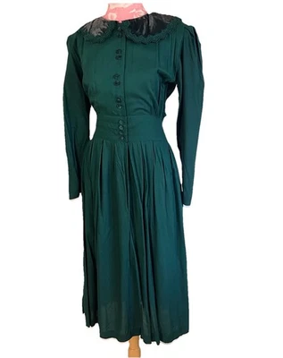 Vintage 90s L.G. Star Green Size 8 Midi Dress Peter Pan Collar Button Up Cottage - Image 1 of 4