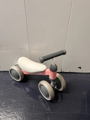 Baby Balance Bike for 1 Year Old Girl Gifts 10-24 Month Toddler Balance Bike - Image 1 of 4