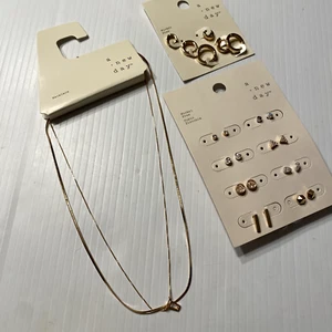 Set of A New Day Nickel Free Gold Tone Jewelry Stud Huggie Earrings & Necklace - Picture 1 of 5