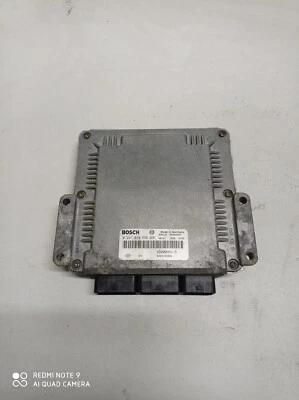 CALCULATEUR MOTEUR ECU RENAULT LAGUNA II 1.9 DCI 0281010556/ 8200153946 (105ML) - Immagine 1 di 4