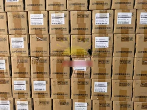 ONE NEW SANYO DENKI SERVO MOTOR R2AA06020FCP - Picture 1 of 1