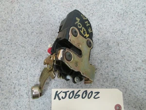 02 03 04 05 06 07 JEEP LIBERTY RIGHT FRONT DOOR LATCH w/LOCK ACTUATOR pass side - Picture 1 of 2