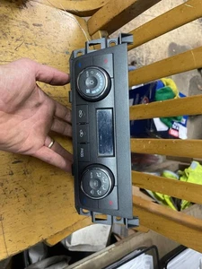 Heater A/c Control CADILLAC DTS 07 08 09 10 11 - Picture 1 of 4