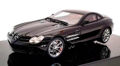 Autoart escala 1/43 diecast 211121G - Mercedes Benz SLR - negro Foto 1 de 4