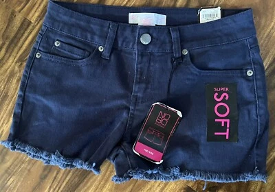 Pantalones Cortos No Boundaries Junior Tiro Medio Tejido Suave Azul Cove Fray Dobladillo Talla 9 Nuevos con Etiquetas Foto 1 de 3