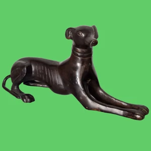sculpture figurine bronze chien Lévrier greyhound whippet 26.5 cm antiquité - Foto 1 di 23