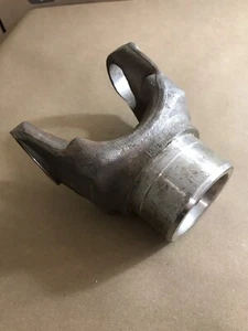 Spicer 5-4-4541 End Yoke IHC Rear Input - Picture 1 of 5