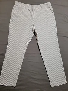 Merona Woman's Sz 12 Classic Fit Ankle Cropped Pants Gray White Striped Cotton - Picture 1 of 12
