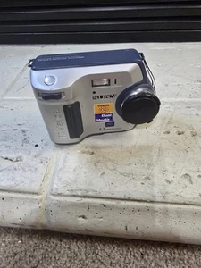 Sony Mavica MVC-FD200 - Sensor de 2 MP y zoom óptico 3X sin probar - Imagen 1 de 11