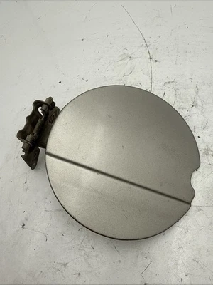 2002-2006 Cadillac Escalade EXT Fuel Gas Door OEM Silver - Image 1 of 4