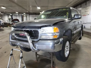 2000 GMC Yukon Front Axle Differential 3.73 Ratio 4X4 - Picture 1 of 7