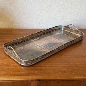 Bandeja para servir vintage plateada ornamentada grabada floral diseño cachemir asas - Imagen 1 de 14