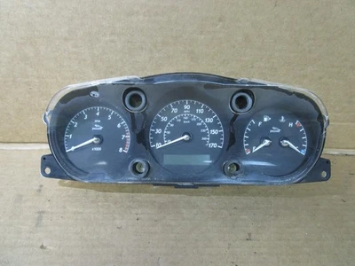 03 04 Cuadro de instrumentos velocímetro Jaguar XJ8 millas desconocidas 2003 2004 Foto 1 de 4