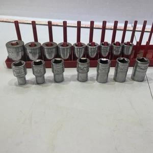 Vintage Craftsman USA 16 Piece Socket 1/2”, 9 STD 12 Point, 7 Metric 6 Point - Bild 1 von 10