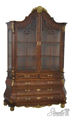 L63333EC: Dutch Style Painted Faux Burl Walnut China Cabinet Foto 1 de 4