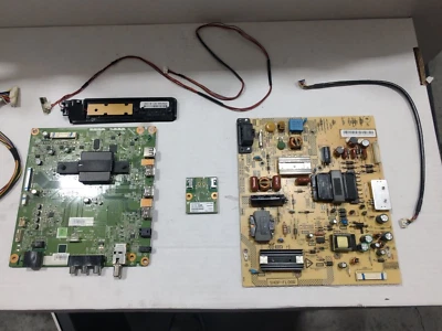 55L421U 板套装 461C8921L04 PK101W1410I PK29A00040I PLUS 零件如图所示。 — 第 1/4 张图片