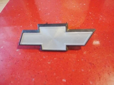 85-1986 Chevrolet Sprint Turbo Plus parrilla delantera pajarita OEM SA413 SA310 Foto 1 de 4