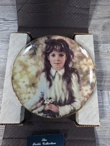 FIELDS COLLECTION  Collector Plate - "JENNIFER'S WORLD" Small World Series Box - Picture 1 of 4