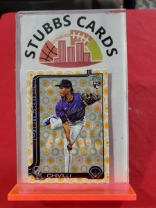 ☀️Angel Chivilli 2025 Topps Rookie Card Holiday Sun Parallel #370 Rockies ☀️ - Picture 1 of 2