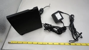 Radio Shack Modello 15-1832 Amplificata Antenna Radio AM/FM da Interno + Alimentatore - Foto 1 di 3