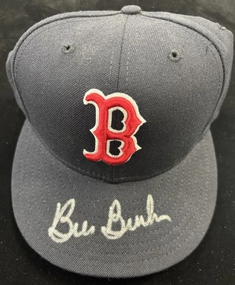 Gorra New Era firmada por Bill Buckner de los Medias Rojas de Boston MLB FLEER CERTIFICADO DE AUTENTICIDAD talla 7 Foto 1 de 4