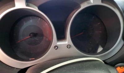 2014-2015 Juke OE Speedometer Gauge Cluster 58K Miles Nissan - Image 1 of 4
