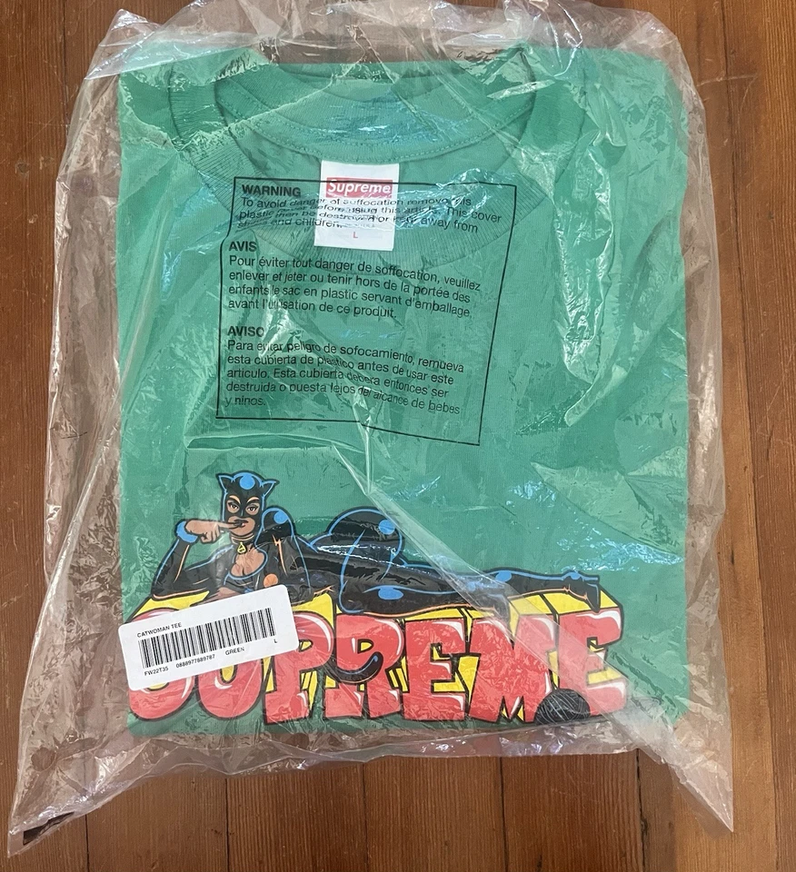 NUEVA Camiseta Supreme Catwoman Verde Grande L Foto 1 de 1