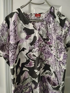 Denise 2 Pocket Purple/Black/White Abstract Scrub Top Size L - Picture 1 of 1