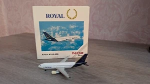 Herpa Wings 1:500 Airbus A310-300 Royal 501040 - Picture 1 of 12