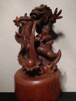 "Dragón de madera con estatua de perlas tallada a mano original de 13,5"" de alto vintage, largo" Foto 1 de 4