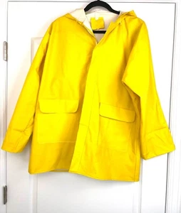 Vintage REIGCO Yellow Rain Jacket Hooded Slicker Made in Taiwan Size S  - Picture 1 of 13