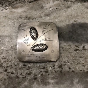 Spilla pigna vintage Stuart Nye modernista in argento sterling - Foto 1 di 9