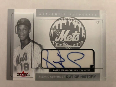 2005 Fleer Classic Clippings DARRYL STRAWBERRY Autograph Cut of History Auto /25 - Image 1 of 2