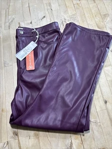 Lila Lederhose Daze Größe 31 - Bild 1 von 10