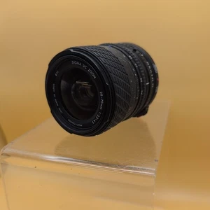 Older Sigma UC Zoom 28-70mm 1:3.5-4.5 Multi-Coated Camera Lens for Canon Mount - Picture 1 of 10