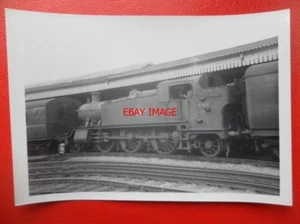 FOTO GWR CLASS 41XX LOK NR 4161 AM GLOUCESTER CENTRAL STATION 18.4.64 - Bild 1 von 1